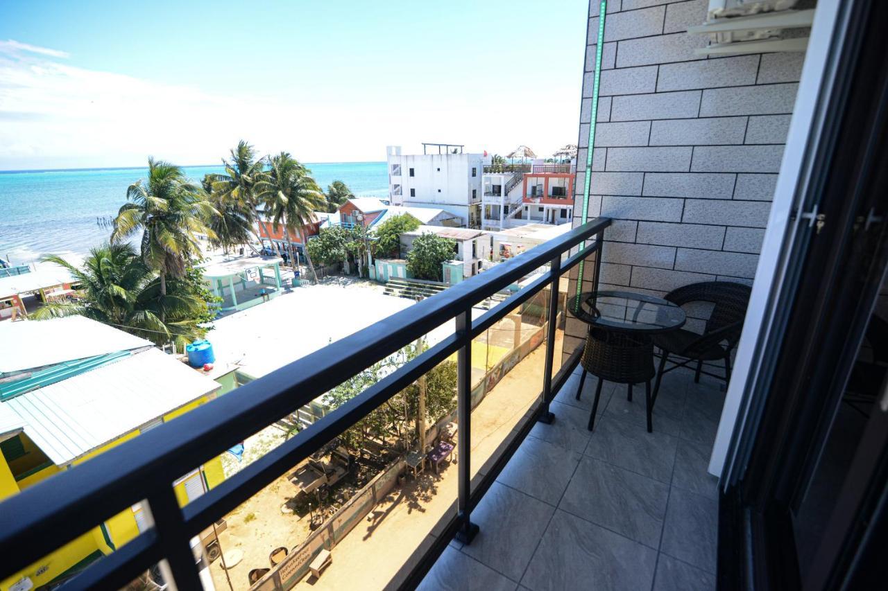 The Caye Hotel Caye Caulker Esterno foto